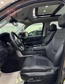 Toyota Tundra